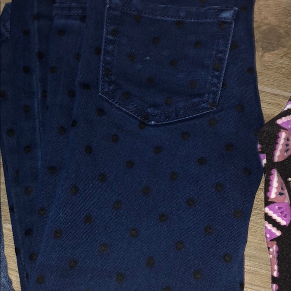 4T- #3 Outfits One Price💥💥💥 - Picture 6 of 8